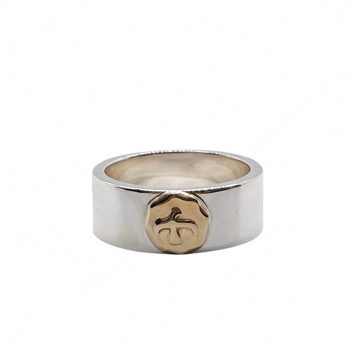 Goro's flattened ring