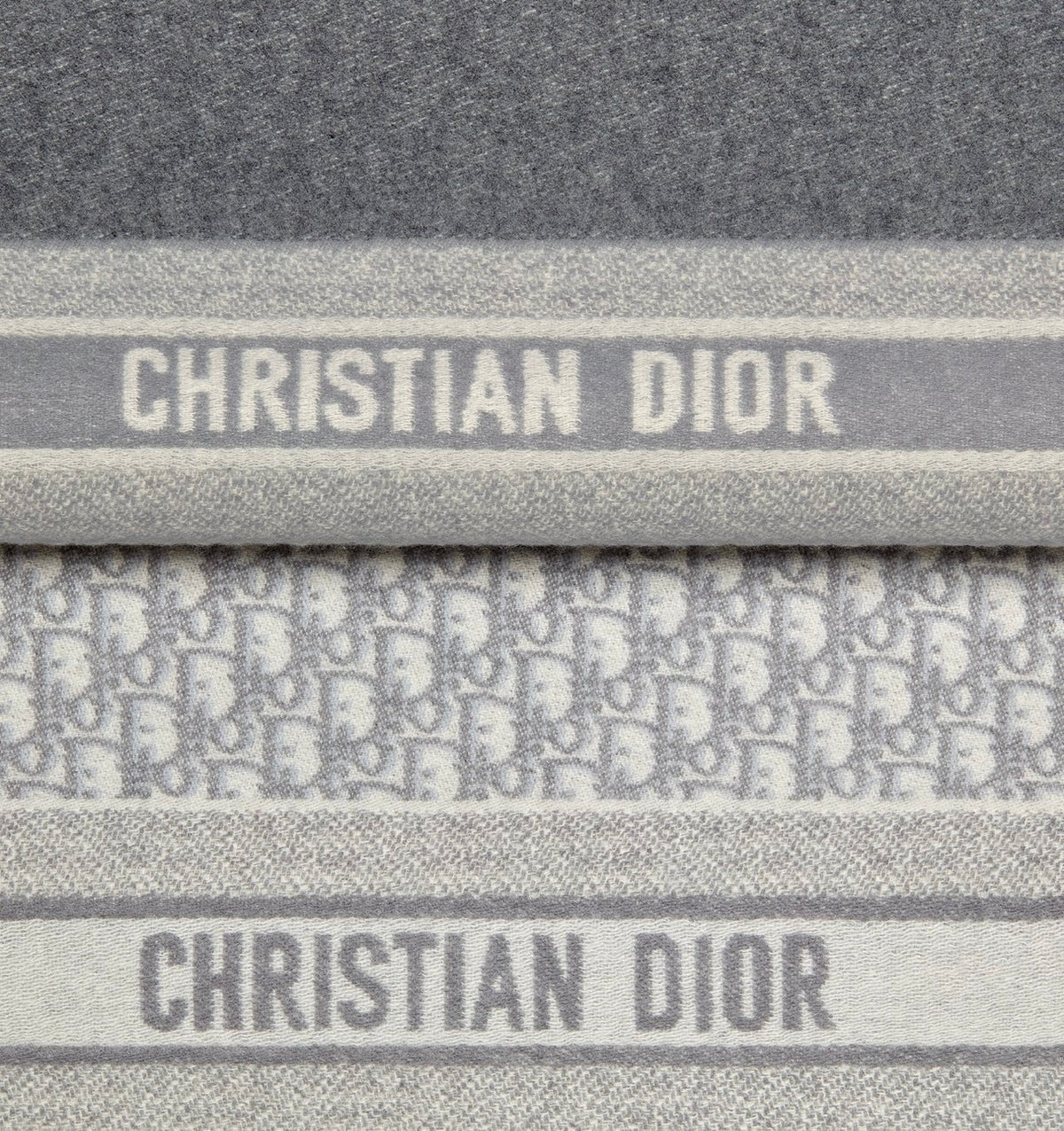 Winniemodo,Winnie modo,Dior 25CDO309I093,Dior oblique scarf,Dior scarf,Dior scarf sale,Dior scarf grey,Dior monogram scarf,Di
