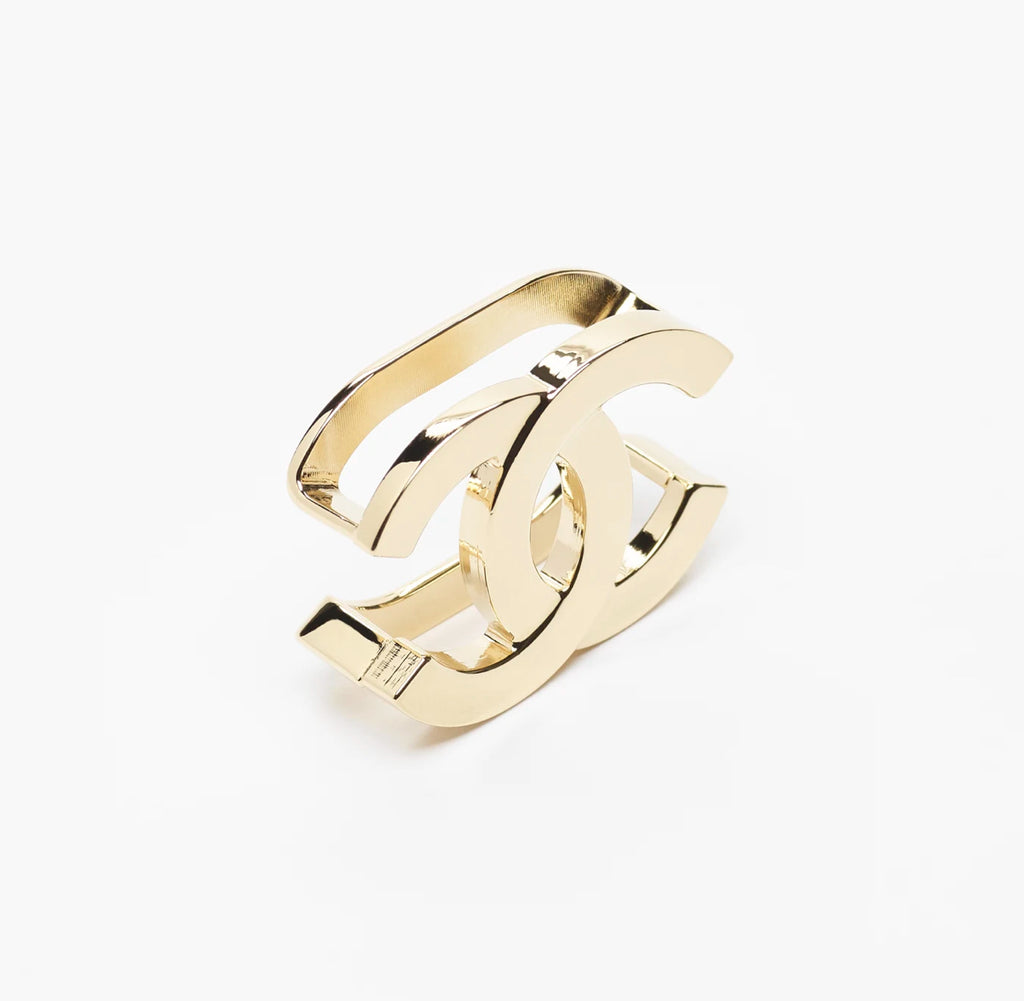 Winniemodo,Winniemodony,Chanel AAC060,Chanel logo ring,Chanel ring sale,Chanel ring discount,Ring on sale,Chanel accessories