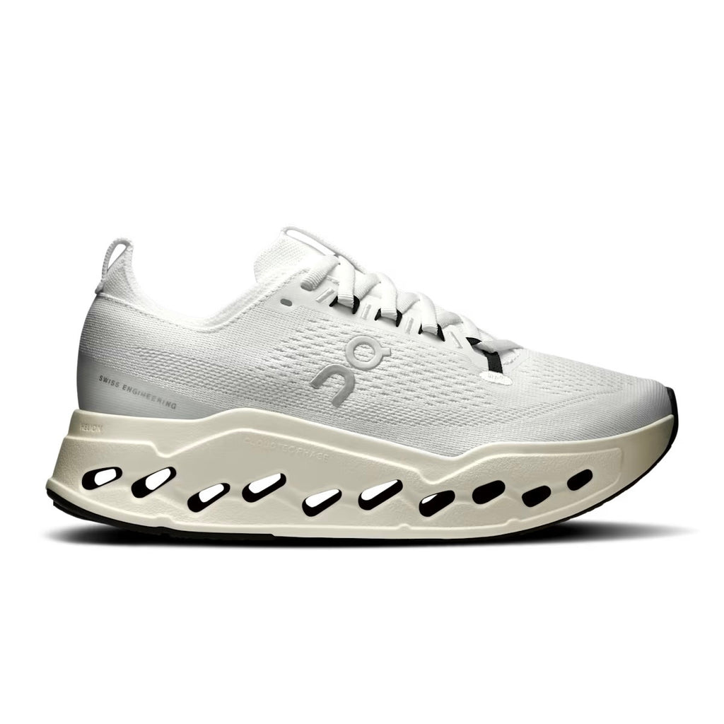 Winniemodo,Winnie modo,On Cloudsurfer Max sneaker, On Cloudsurfer Max, On Cloudsurfer Max white,On cloud running shoes,On clo