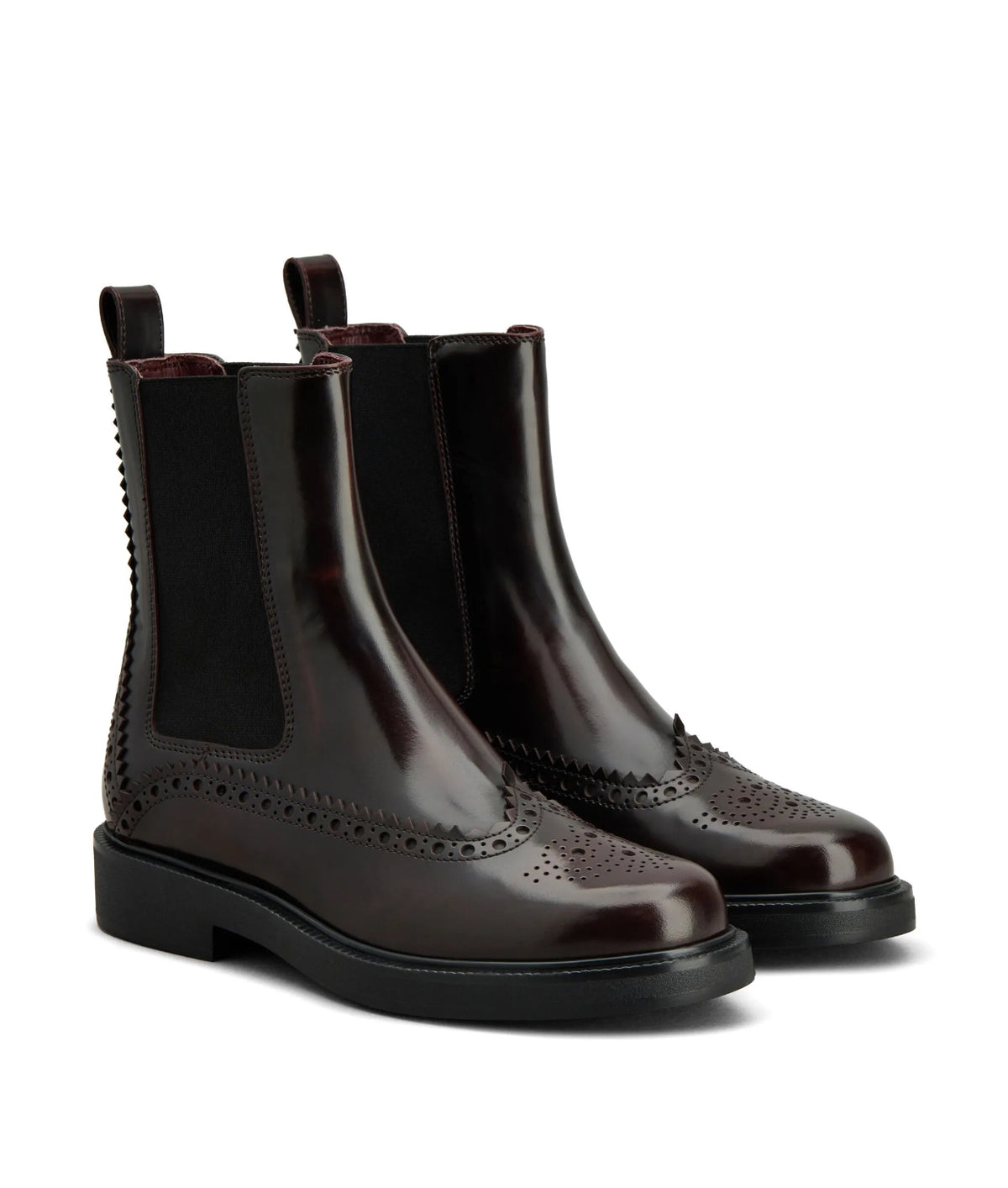 Winniemodo,Winnie modo,Tod’s Brogue style Chelsea boots,Tods boots,Tods boots sale,Tods boots burgundy,Tods boots womens,Tods