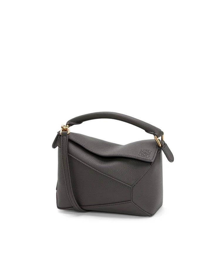 Loewe mini puzzle bag in soft grained calfskin,loewe on sale,loewe Loewe Bag online shop,loewe outlet,loewe women's bag,loewe