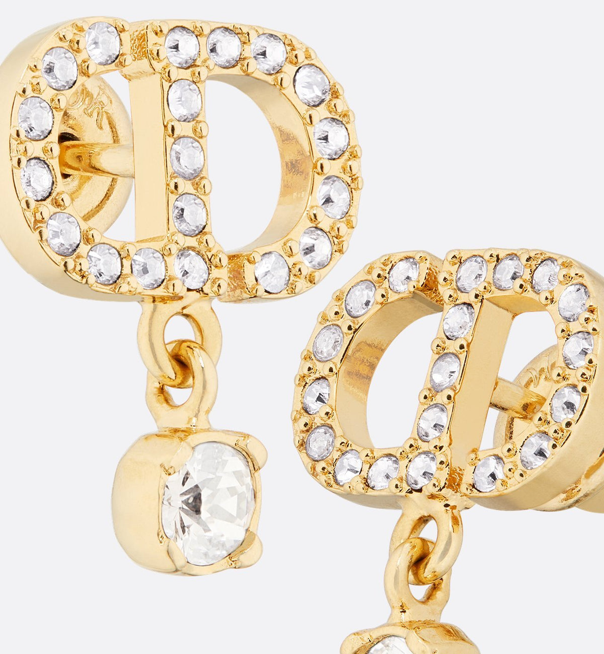 Winniemodo,Winnie modo,Dior petit CD earrings,Dior CD earrings,Dior earrings,Dior earrings sale,Dior earrings CD crystal,Dior