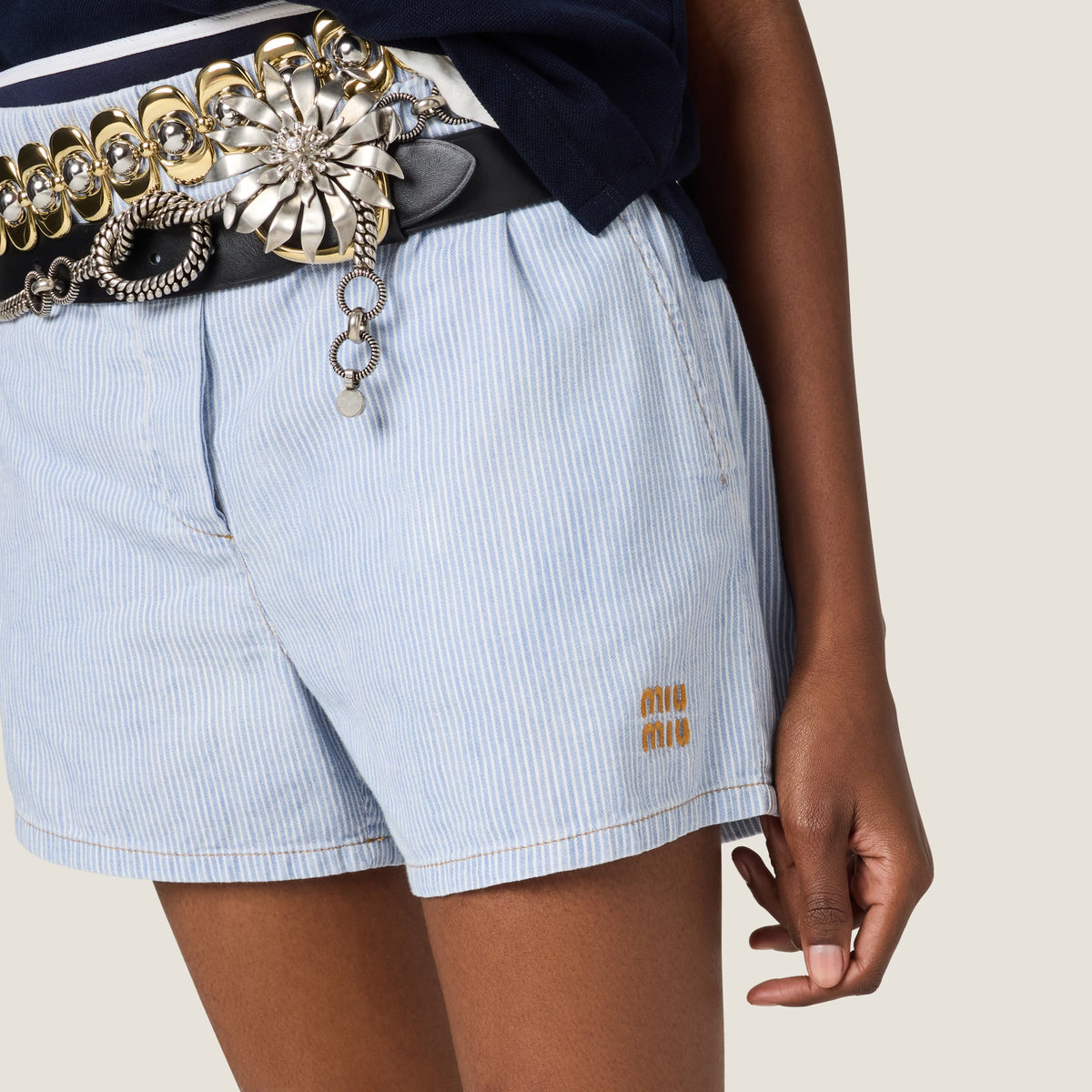 MIU MIU GWP52317NOF0013SOOO,Miu Miu striped Bermudas,Miu Miu striped shorts,MIU MIU shorts,MIU MIU shorts on sale,MIU MIU str