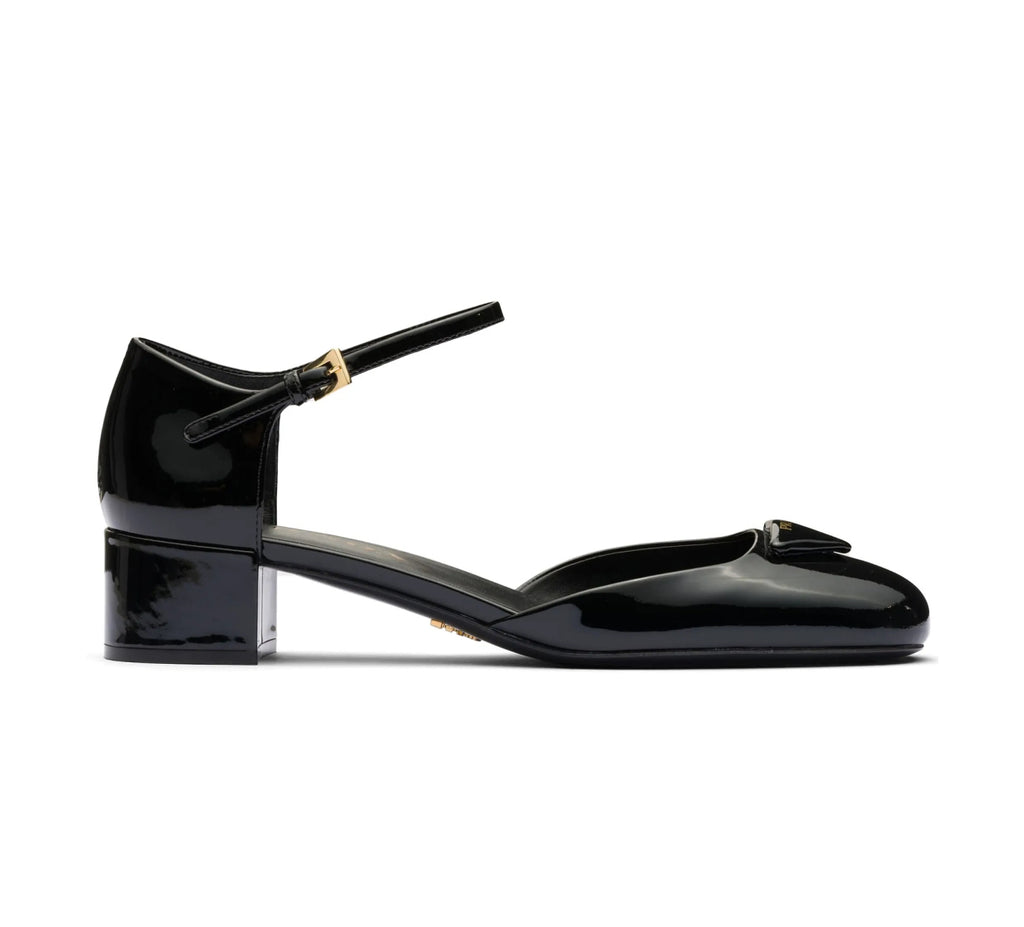 Prada 1E708L,Prada triangle logo patent pumps,Prada black pumps,Prada black heels,Prada chunky heel,Prada black chunky heels,