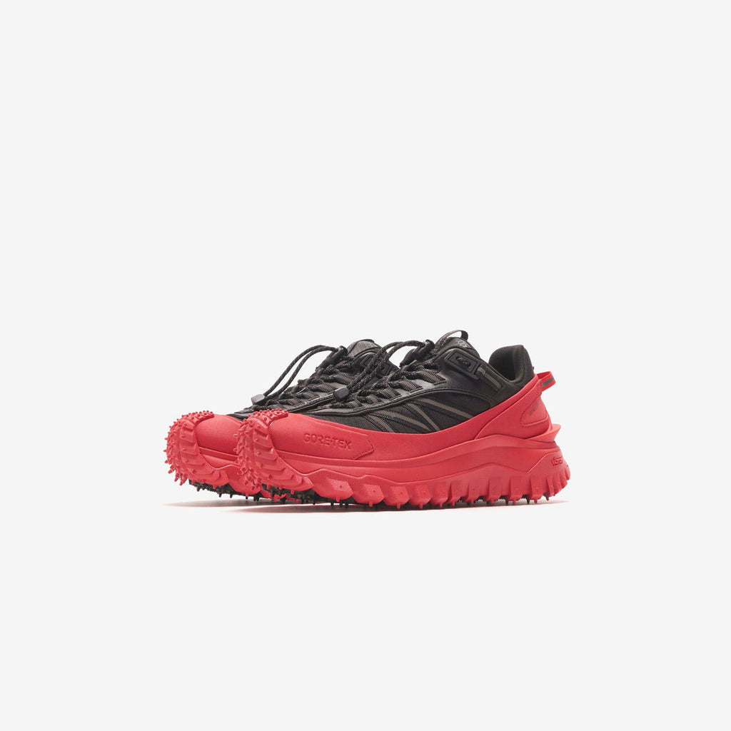 Winniemodo,Winniemodony,Moncler H209A4M00100M2058,Moncler trailgrip Gtx women,Moncler trailgrip GTX sneaker red,Moncler sneak
