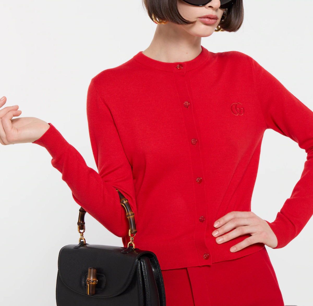 Winniemodo,Winniemodony,Gucci 864982,Gucci cardigan red,Gucci cardigan sale,Gucci clothes outlet,Gucci knitwear discount,luxu
