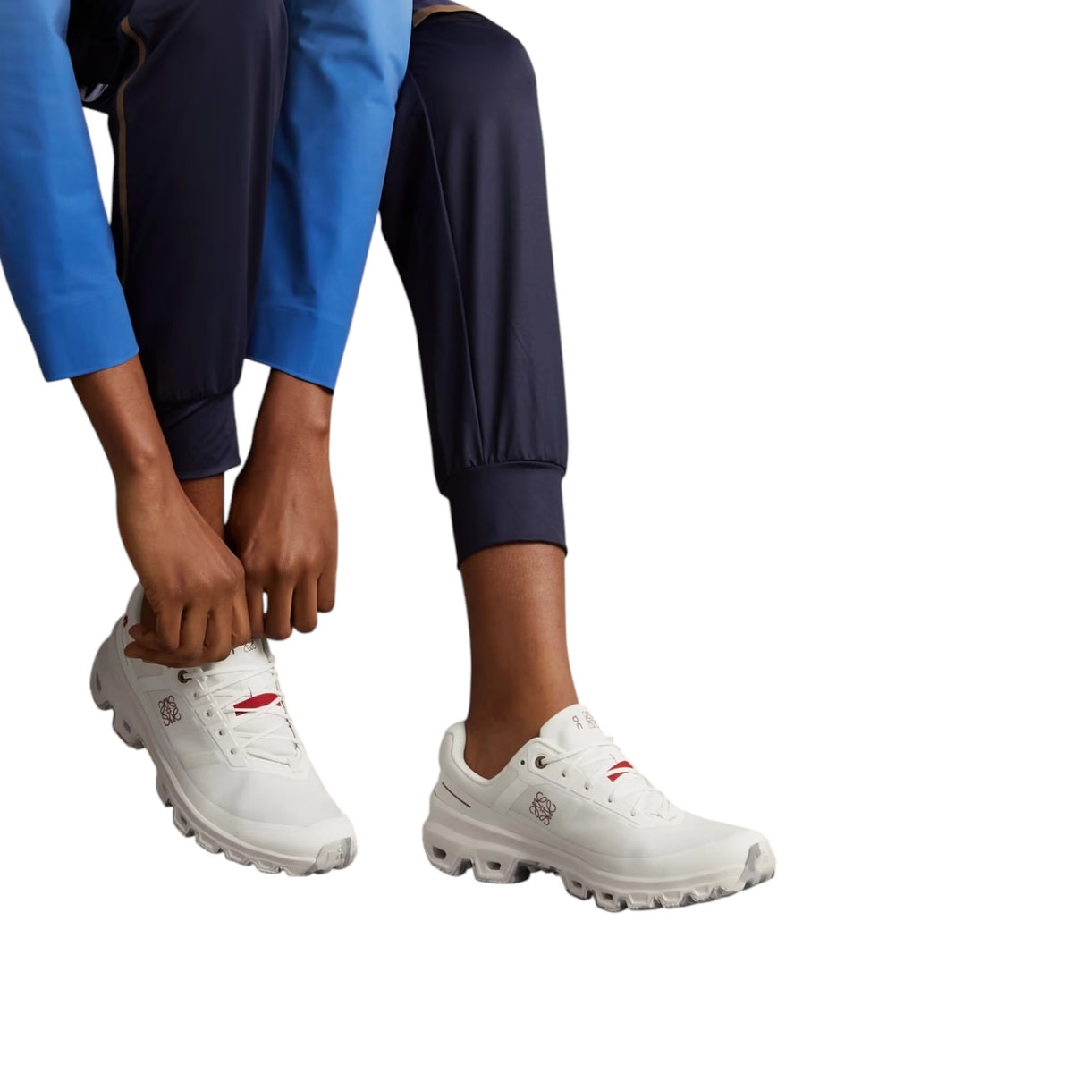 Loewe On Cloudventure sneaker,Loewe On Cloudventure running shoes,Loewe On Cloudventure white sneaker,On Cloudventure loewe w