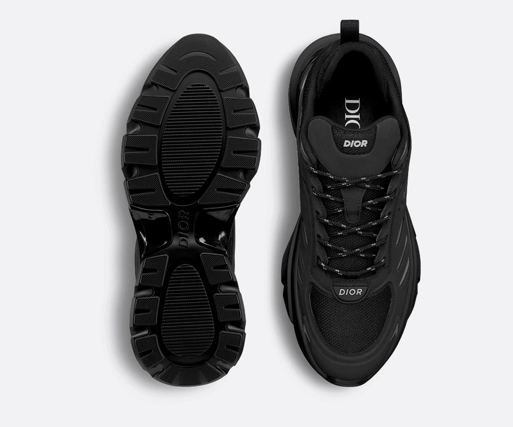 Winniemodo,Winnie modo,Dior 3SN306ZZY,Dior B44 Blade sneakers,Dior B44 black,Dior B44 black sale,Dior sneaker,Dior sneaker me