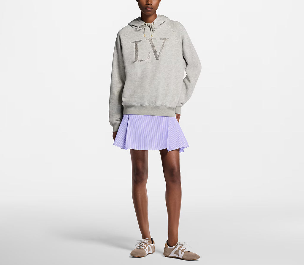 Winniemodo,Winnie modo,Louis Vuitton 1AIBlG,LV 1AIBlG,Louis Vuitton rhinestone signature hoodie,Lv rhinestones hoodie,Louis V