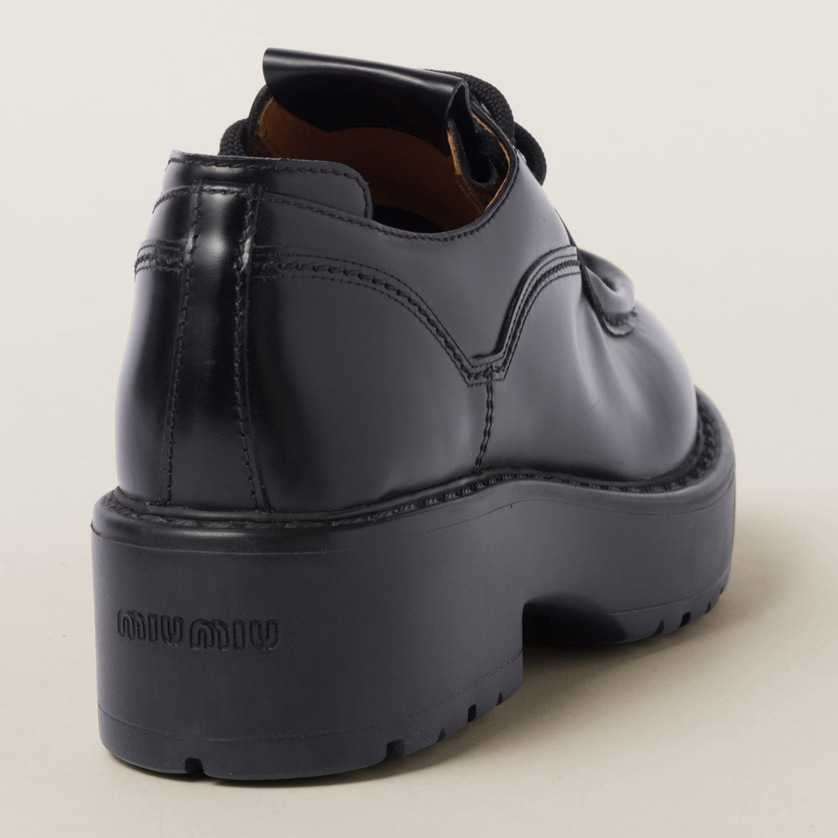 MIU MIU 5E964D,Miu Miu leather lace up shoes,Miu Miu black leather shoes,MIU MIU chunky heel,MIU MIU black shoes,MIU MIU wome