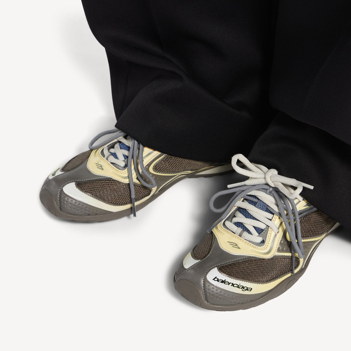 Winniemodo,Winniemodony,Balenciaga 865703,Balenciaga rader sneaker,Balenciaga sneaker,Balenciaga sneaker sale,Balenciaga snea