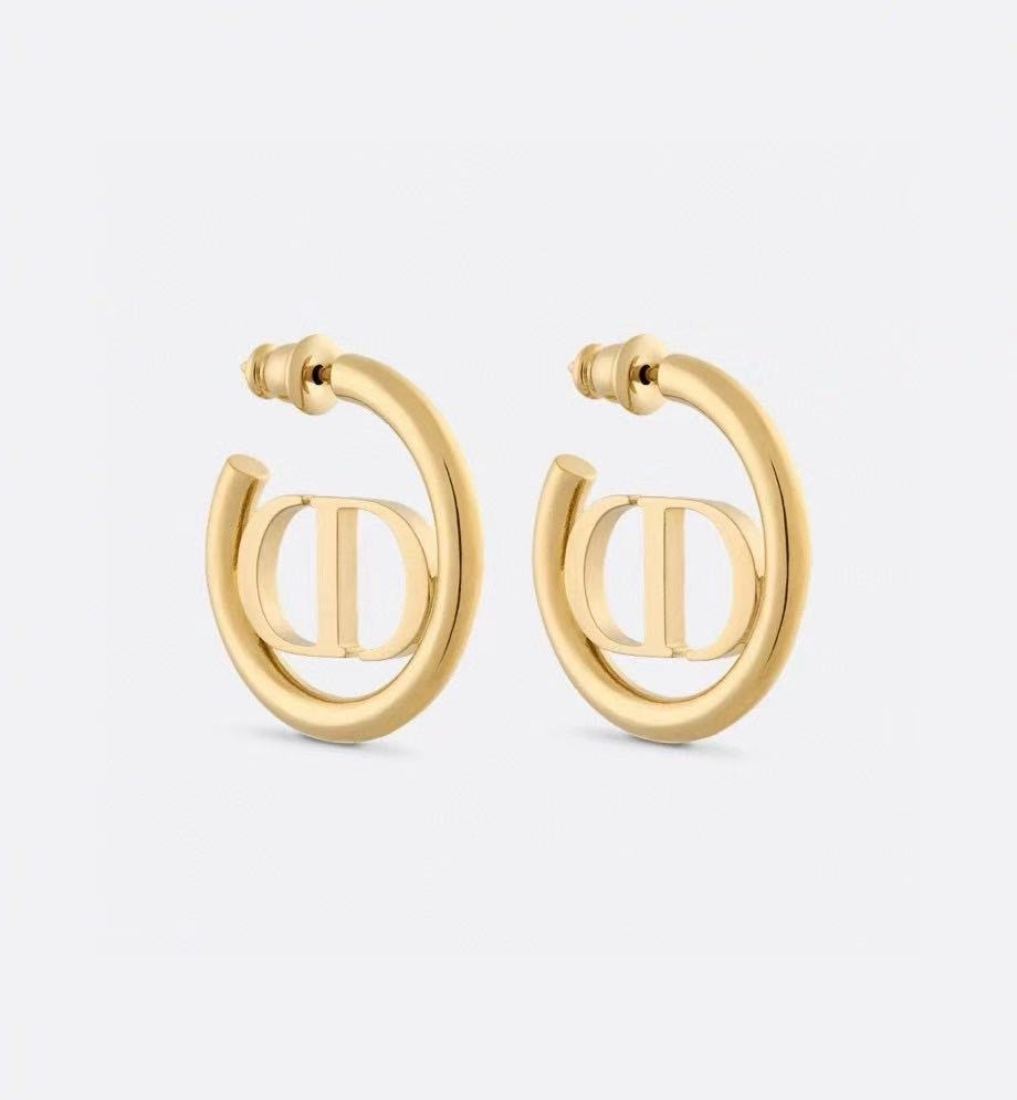 Dior 30 Montaigne Earrings,Dior cd earrings,Dior earrings gold cd,Dior Montaigne 30,Dior earrings 2025,Dior earrings sale,Dio