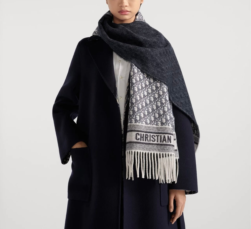Winniemodo,Winnie modo,Dior 25CDO309I093,Dior oblique scarf,Dior scarf,Dior scarf sale,Dior scarf navy,Dior monogram scarf,Di