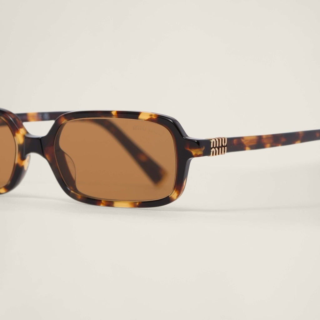 Miu Miu Regard sunglasses,MIU MIU brown sunglasses,MIU MIU mens sunglasses,MIU MIU sunglasses on sale,MIU MIU sunglasses 2025