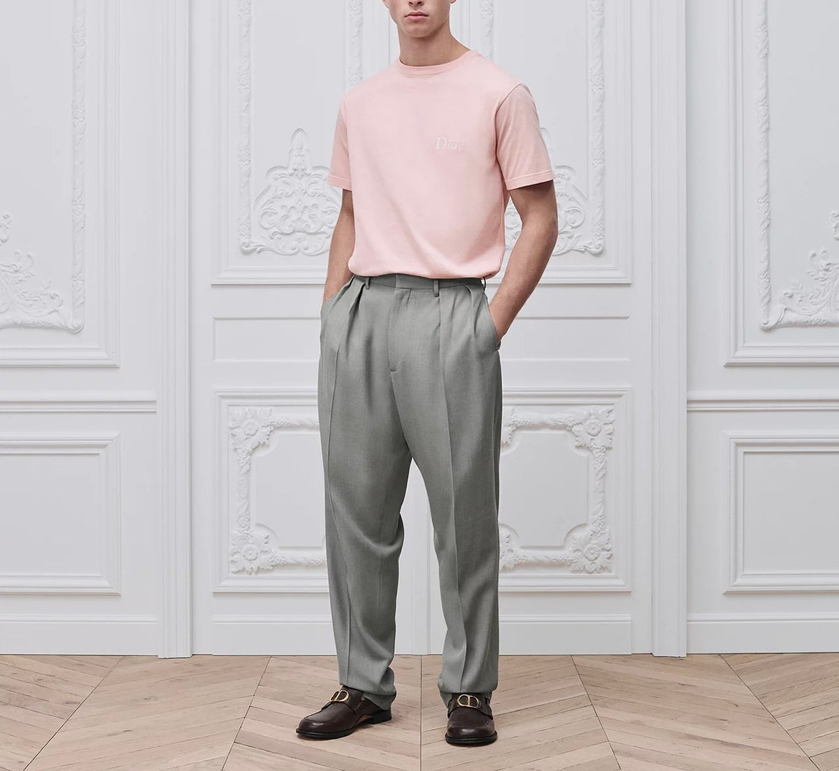 Winniemodo,Winniemodony,Dior 683J606A0677,Dior embroidery T-shirt sale,Dior T-shirt 2026,Dior T-shirt pink,Dior T-shirt men s