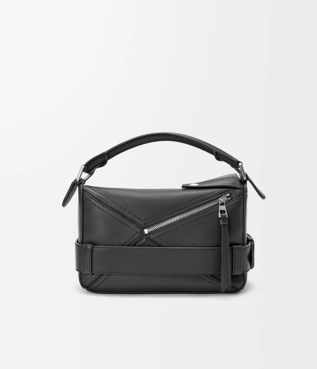 Winniemodo,Winnie modo,Loewe A510S21XC7,Loewe small puzzle biker bag,Loewe bag,Loewe bag sale,Loewe puzzle bag,Loewe puzzle b