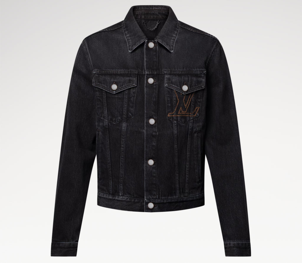 Winniemodo.Winnie modo,Louis Vuitton 1AILKE,LV 1AILKE,Louis Vuitton LV denim jacket,LV denim jacket,Louis Vuitton jacket,LV j