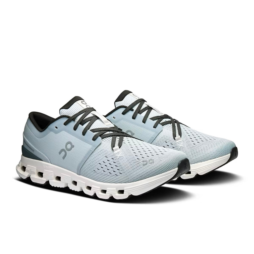 Winniemodo,Winnie modo,On Cloud X 4 Sneaker,On Cloud X 4 running shoes,On cloud x 4 grey,On cloud X 4 sale,On cloud x 4 mens,