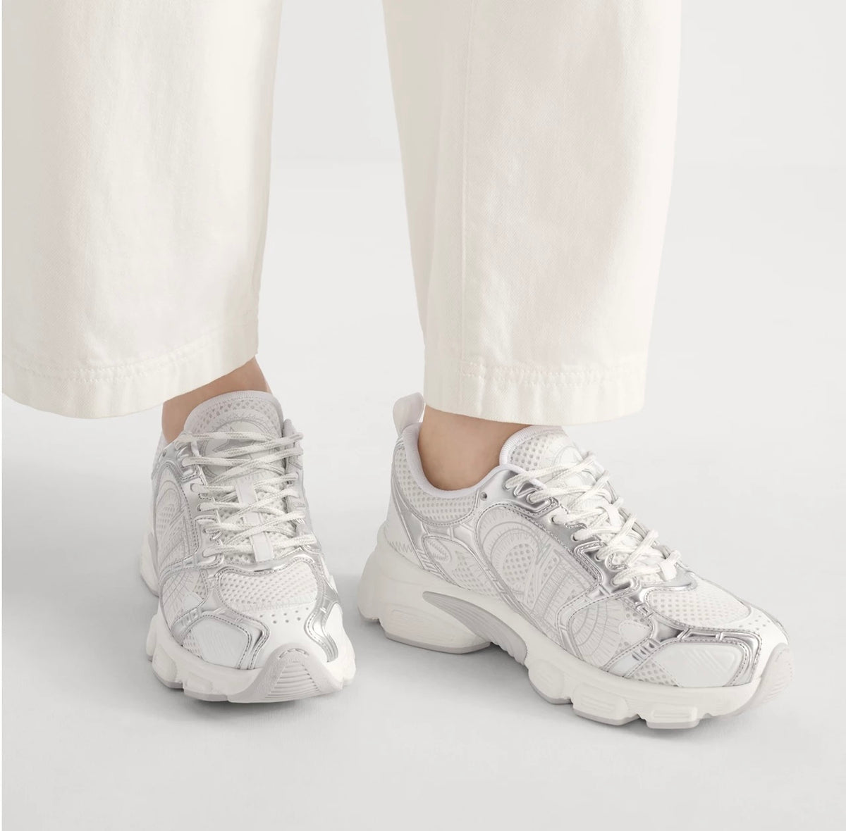 Dior KCK473TXX,Dior chrono sneaker,Dior chrono sneaker women,Dior chrono sneaker silver,Dior chrono,Dior chrono sneaker on sa