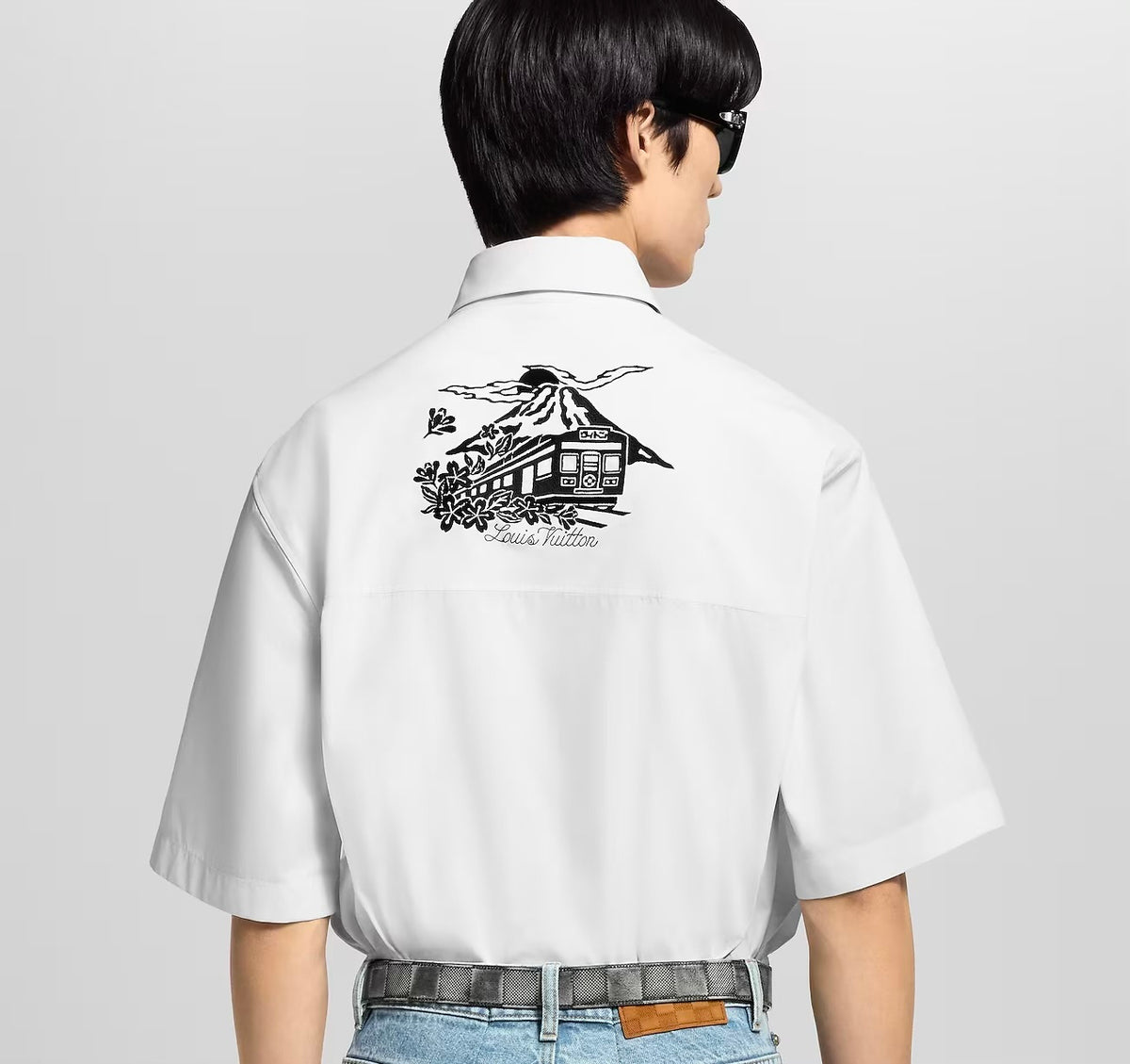 Winniemodo,Winnie modo,Louis Vuitton 1AIMIA,LV 1AIMIA,Louis Vuitton short sleeved shirt,LV short sleeved shirt,Louis Vuitton