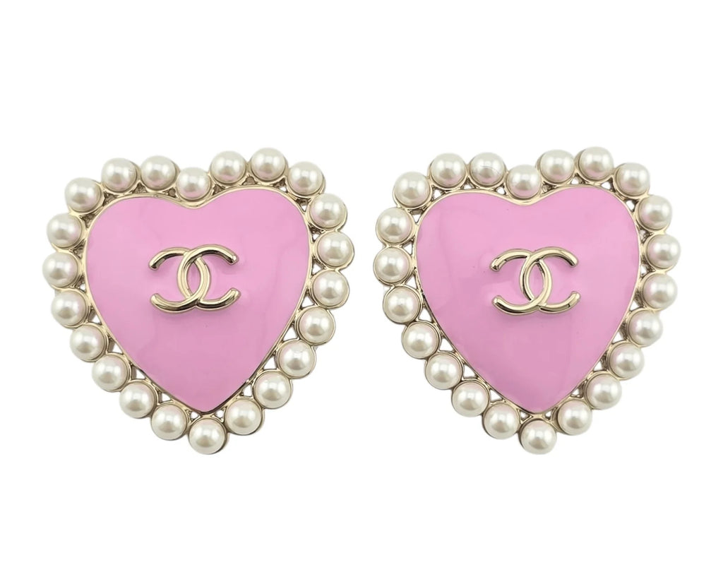 Winniemodo,Winnie modo,Chanel studs earrings,Chanel earrings,Chanel earrings sale,Chanel earrings heart,Chanel earrings pink,