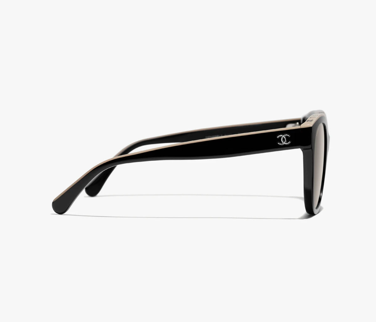 Winniemodo,Winniemodony,Chanel A71339,Chanel butterfly sunglasses,Chanel sunglasses sale,Chanel sunglasses outlet,Chanel sung