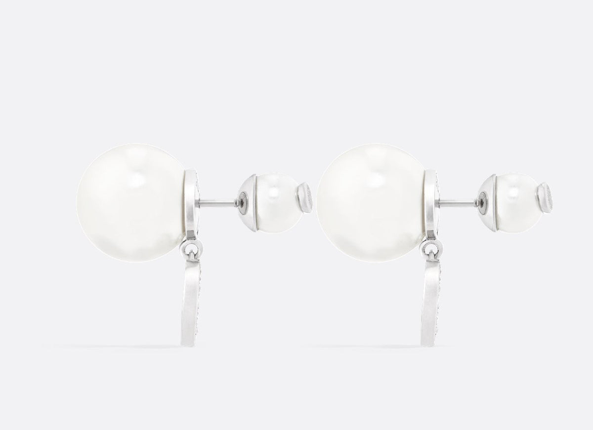 Winniemodo,Winnie modo,Dior tribales earrings,Dior earrings,Dior earrings sale,Dior pearls earrings,Dior pearls earrings sale