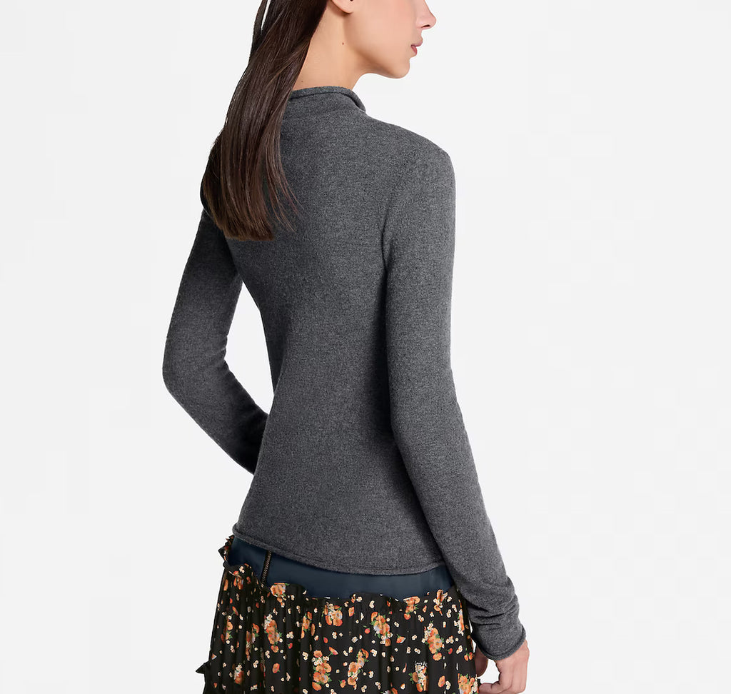 Winniemodo,Winnie modo,Louis Vuitton 1AHZCW,LV 1AHZCW,Louis Vuitton signature pullover,Louis Vuitton pullover,Louis Vuitton p