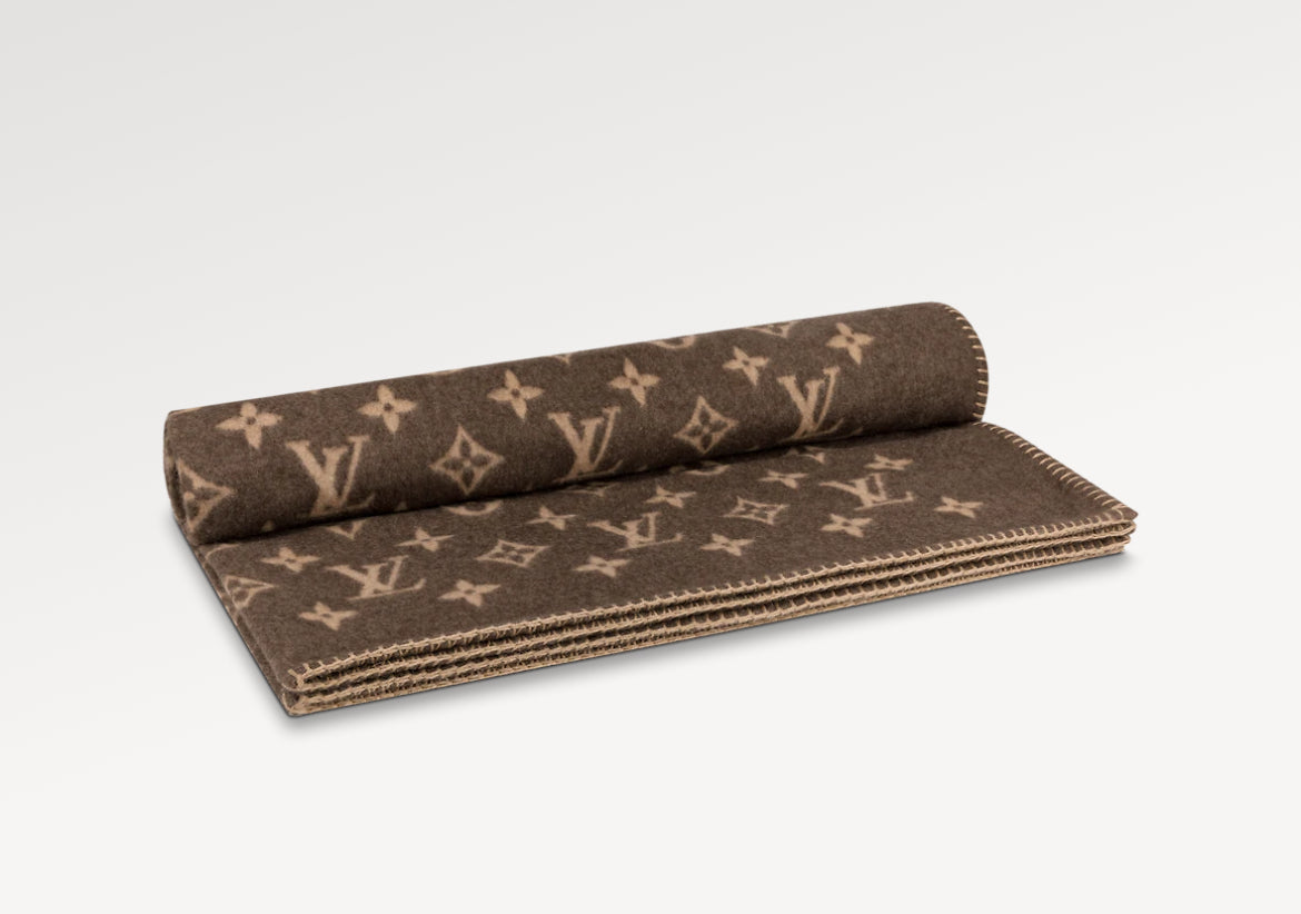 Louis Vuitton Neo monogram blanket,Louis Vuitton on sale,Louis Vuitton online shop,Louis Vuitton outlet,Louis Vuitton blanket