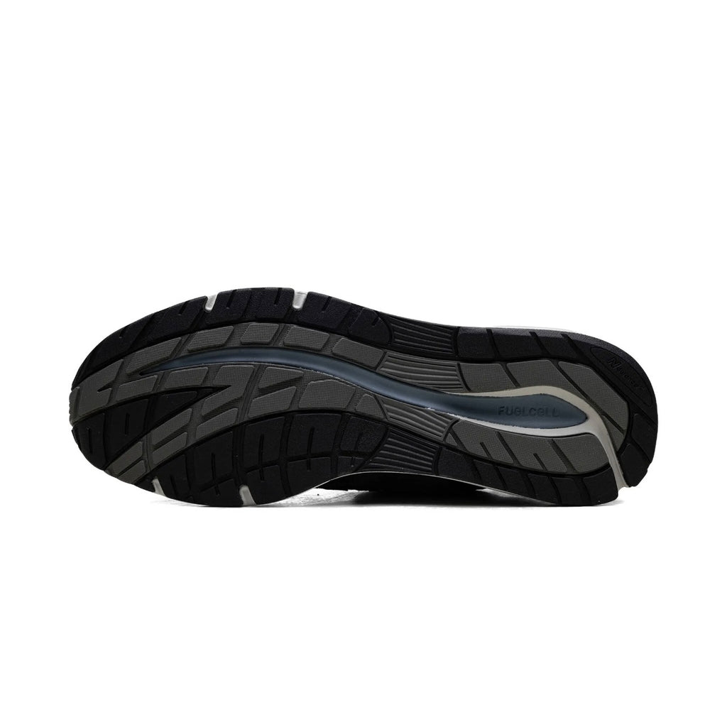 Winniemodo,Winnie modo,New Balance x Kith 991 V2 Sneaker,New balance Kith 991,New balance Kith 991 V2 grey,New Balance 991,Ne
