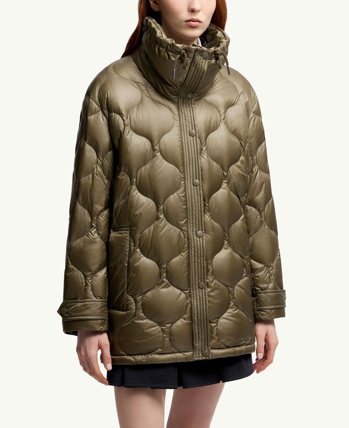 Winniemodo,Winniemodony,Moncler K20931A00026595B1, Moncler mid length down jacket,Moncler down jacket,Moncler down jacket wom