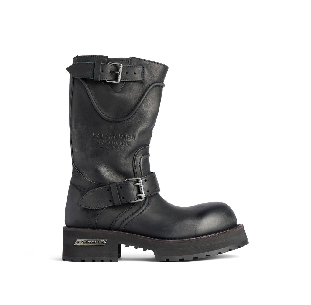 Winniemodo,Winnie modo,Balenciaga 833585WCAL1,Balenciaga women’s venom boot,Balenciaga women’s boot,Balenciaga boot,Balenciag