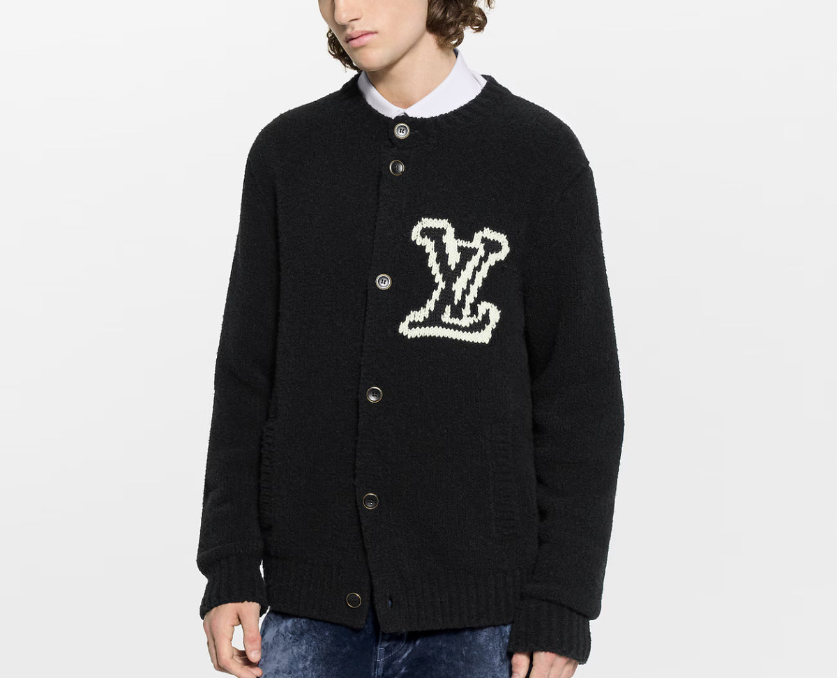Winniemodo,Winnie modo,Louis Vuitton 1AJBXU,LV 1AJBXU,Louis Vuitton cardigan,Louis Vuitton cardigan black,Louis Vuitton cardi