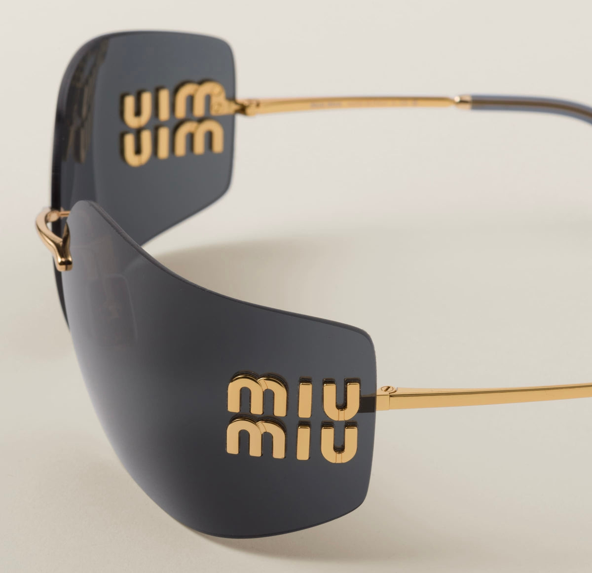Winniemodo,Winniemodony,MIU MIU SMU54Y,Miu Miu Aube sunglasses,Miu Miu Aube sunglasses sale,Miu Miu sunglasses outlet,Miu Miu