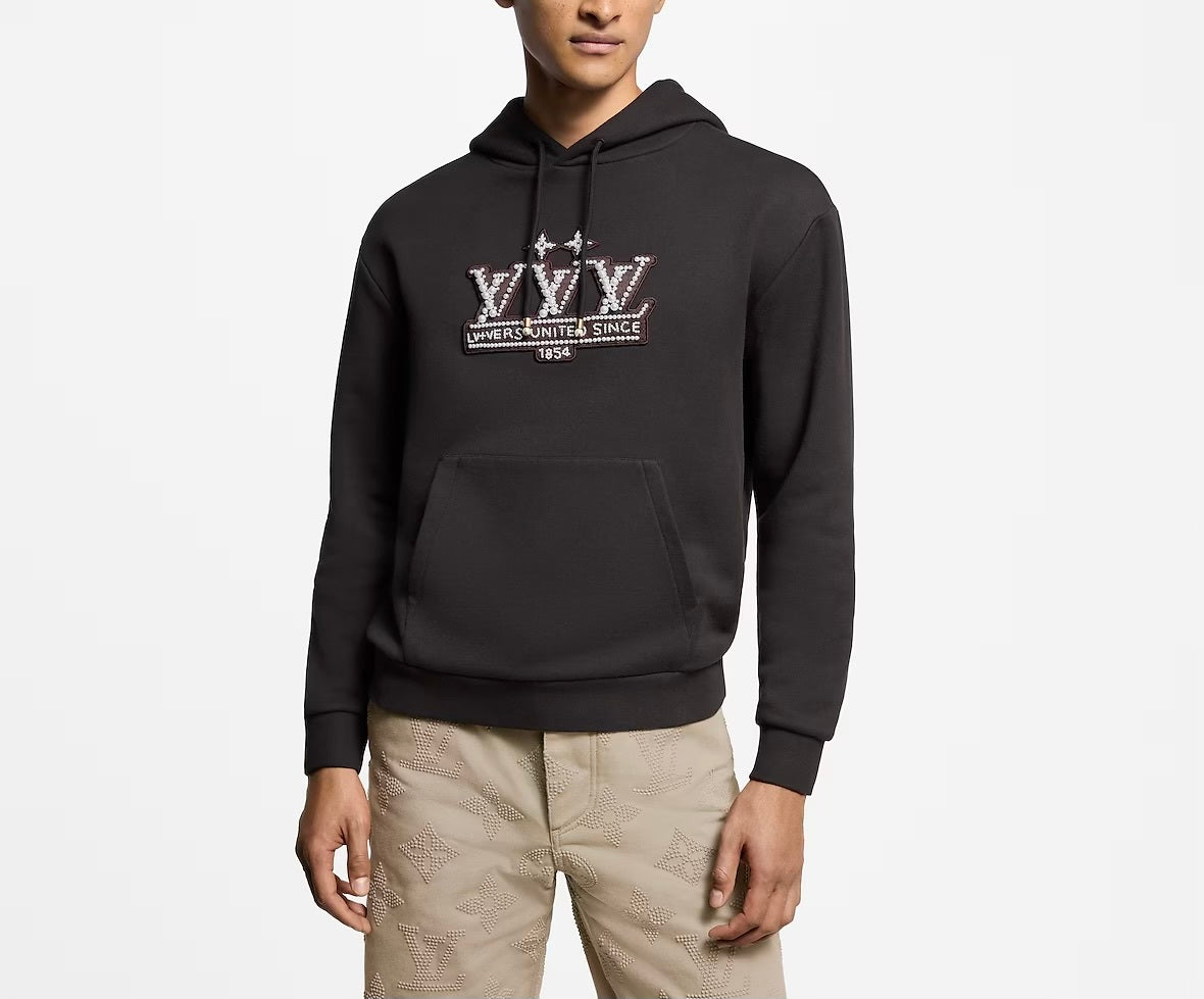 Louis Vuitton 1AHCKF,LV 1AHCKF,Louis Vuitton Pearl hoodie,Louis Vuitton LV logo Pearl hoodie,Louis Vuitton LV logo hoodie,Lou