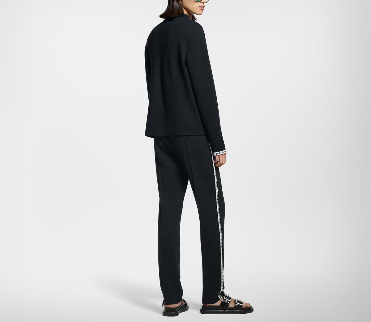 Winniemodo,Winnie modo,Louis Vuitton 1AGTLM,LV 1AGTLM,Louis Vuitton preppy knitted blazer,LV blazer,Louis Vuitton blazer,Loui