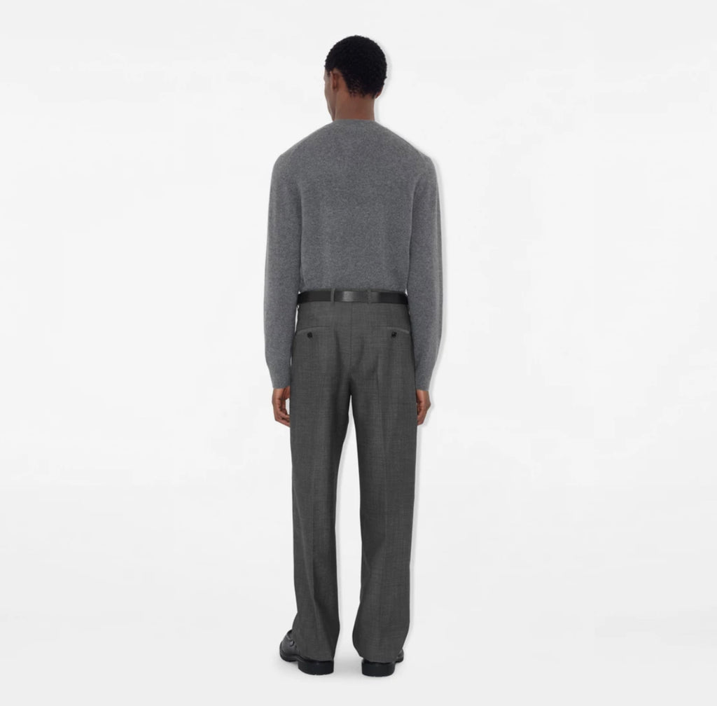 Winniemodo,Winniemodony,Burberry 81130871,Burberry cashmere sweater,Burberry cashmere sweater sale,Burberry sweater grey,Burb