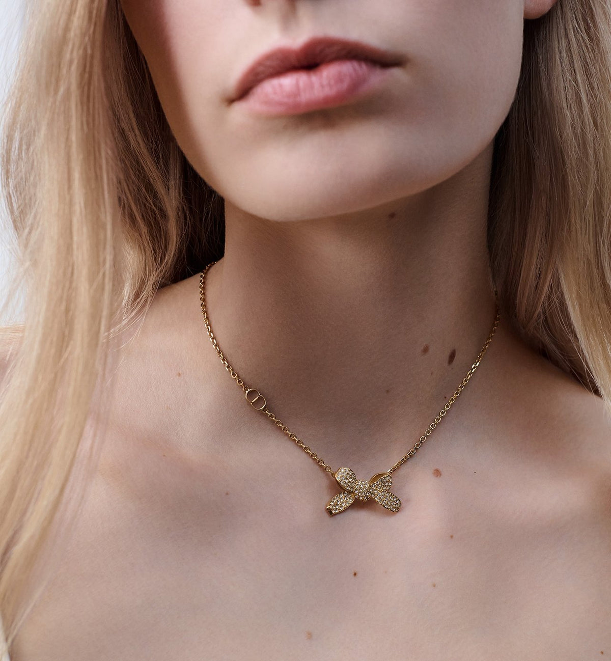 Winniemodo,Winniemodony,Dior N3649WOMCY,Dior bow necklace,Dior necklace sale,Dior necklace outlet,Dior necklace discount,Luxu