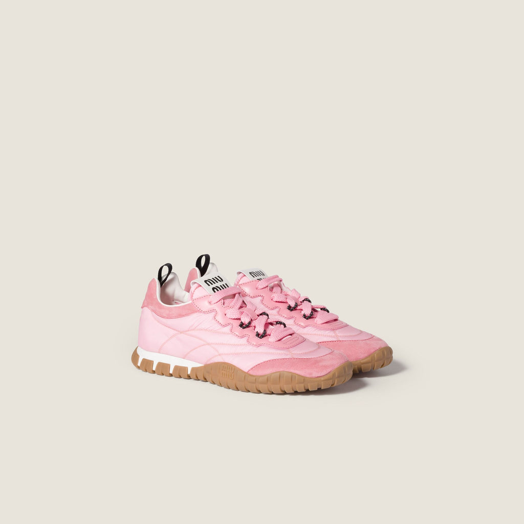 Winniemodo,Winnie modo,MIU MIU 5E417E,MIU MIU sneaker,MIU MIU sneaker sale,MIU MIU sneaker pink,MIU MIU sneakers pink sale,MI