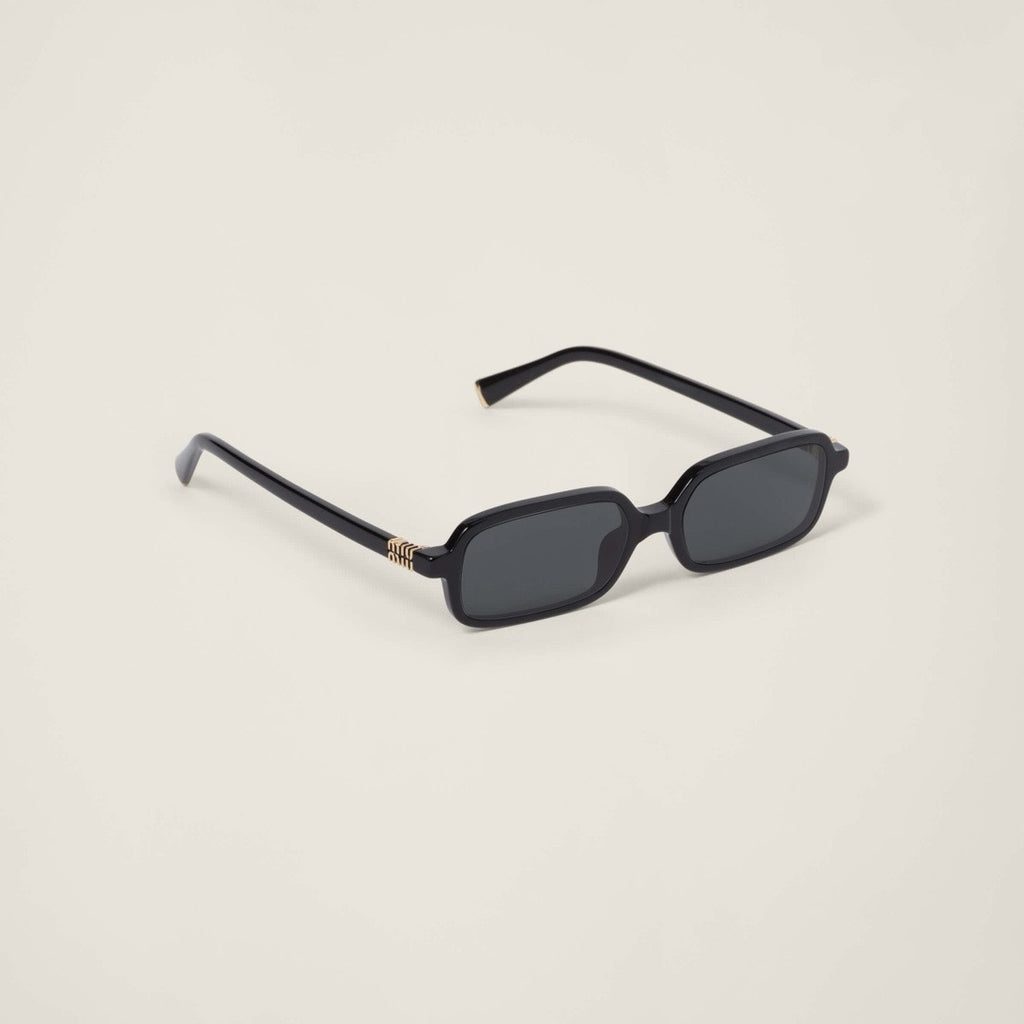 MIU MIU SMU11Z,Miu Miu Regard sunglasses,MIU MIU black sunglasses,MIU MIU womens sunglasses,MIU MIU sunglasses on sale,MIU MI