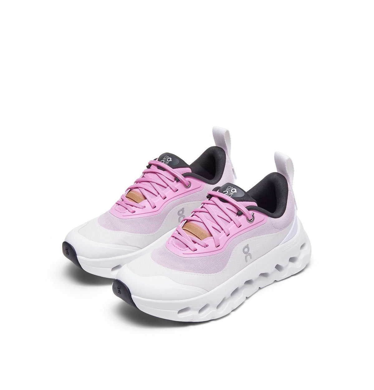 Loewe Cloudtilt 2.0 sneaker, Loewe x on cloud, Loewe x on cloudtilt sneakers, Loewe on cloud sneaker, on cloud x Loewe sneake