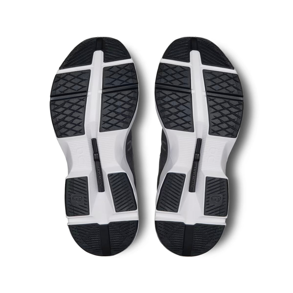 Winniemodo,Winnie modo,On Cloudpulse Sneaker,On Cloudpulse running shoes,On cloud sneaker,On cloud running,On cloud running s
