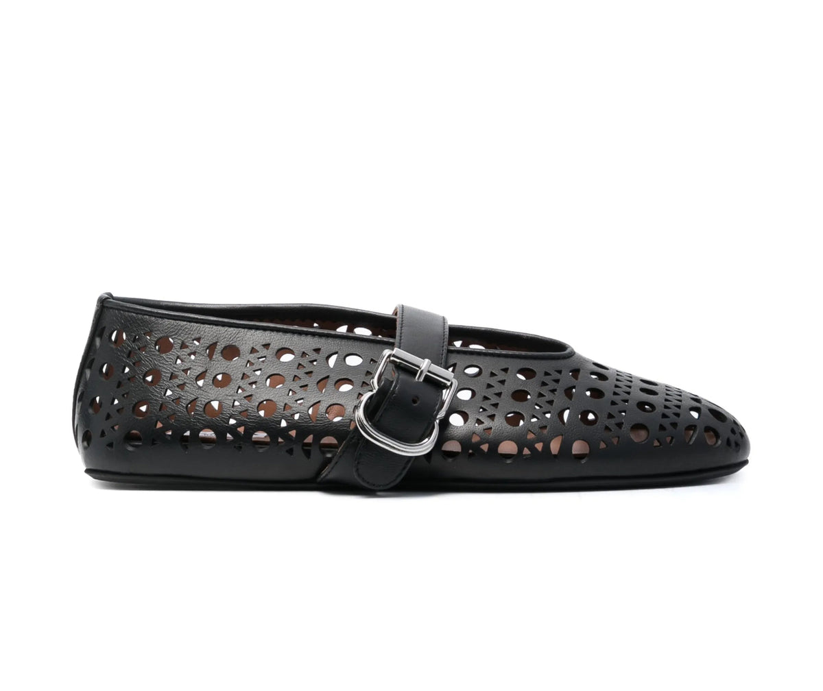 Winniemodo,Winnie modo,Alaïa cut out leather ballerinas,Alaïa ballerinas,Alaïa ballerinas sale,Alaia flat,Alaia flat sale,Ala