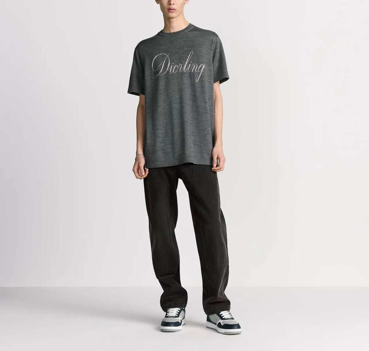 Winniemodo,Winnie modo,Dior 543M621A3013,Dior Diorling T-shirt,Dior t-shirt,Dior tee,Dior t-shirt sale,Dior tee sale,Dior t-S