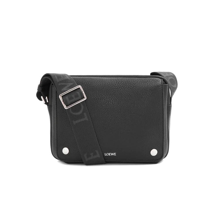 Loewe IDBANBA73X01,Loewe Medium Pebble messenger bag in supple calfskin,Loewe medium messenger bag,Loewe crossbody bag,Loewe