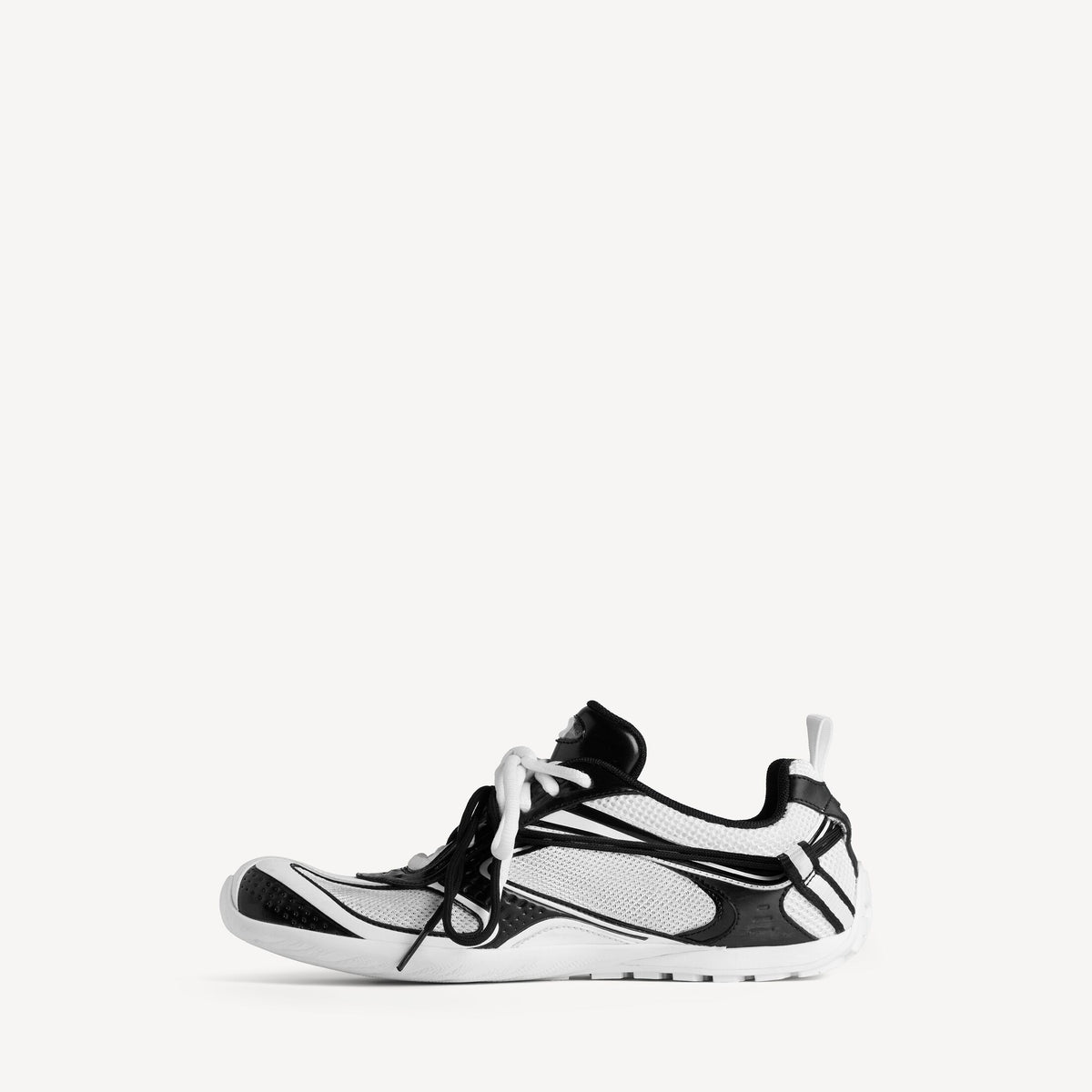 Winniemodo,Winniemodony,Balenciaga 865704,Balenciaga rader sneaker,Balenciaga sneaker,Balenciaga sneaker sale,Balenciaga snea