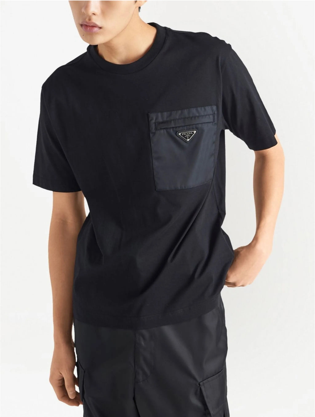 Prada UJN66111CKF0002,Prada re-nylon and jersey T-shirt,Prada re-nylon T-shirt,Prada pocket t-shirt,Prada pocket t-shirt blac
