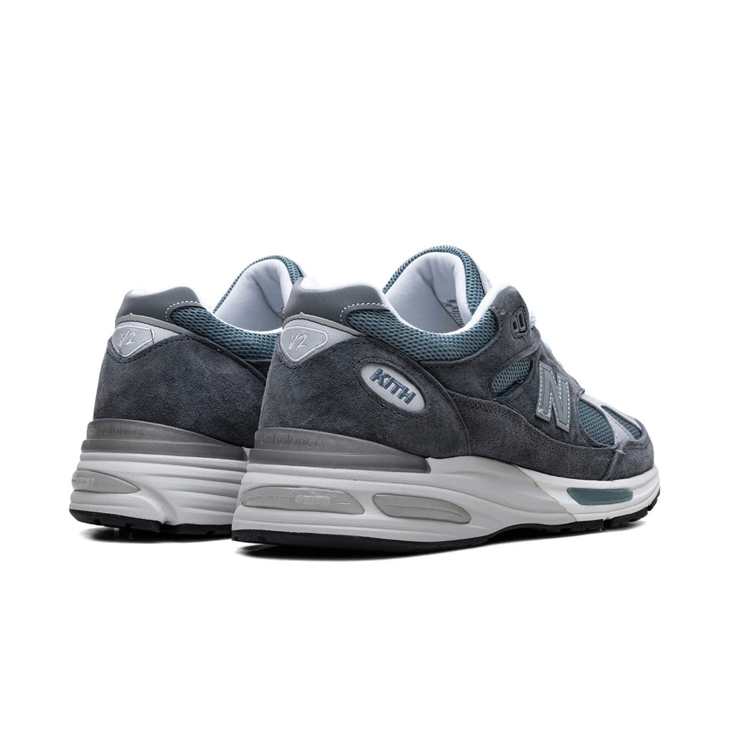 Winniemodo,Winnie modo,New Balance x Kith 991 V2 Sneaker,New balance Kith 991,New balance Kith 991 V2 grey,New Balance 991,Ne