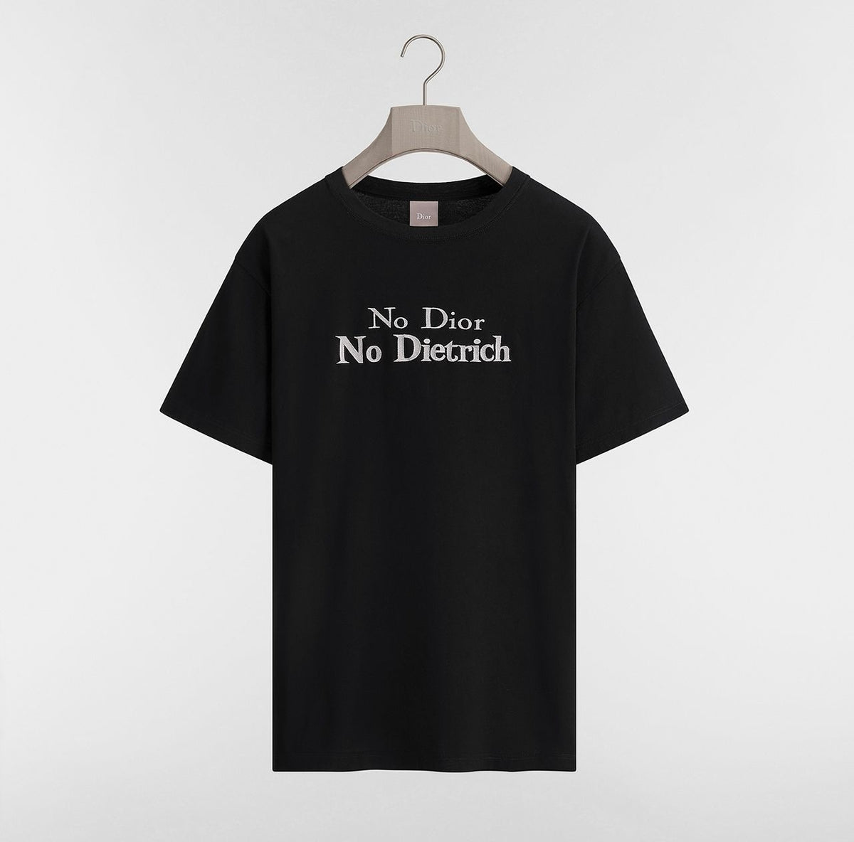 Winniemodo,Winniemodony,Dior 693J661A3282,Dior T-shirt sale,Dior T-shirt 2026,Dior T-shirt black,designer fashion,discount de